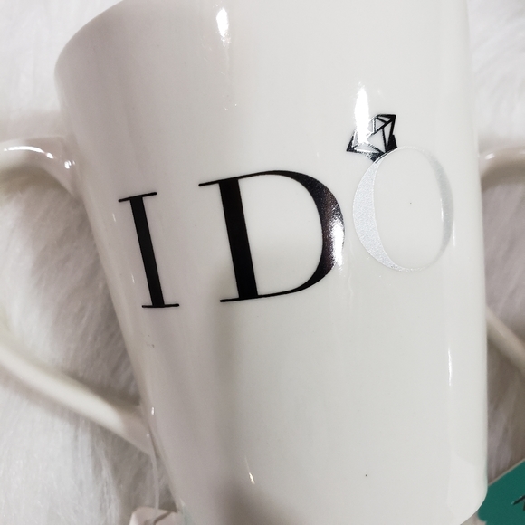 Mr. & Mrs. Co. Matching marriage coffee mugs - Picture 5 of 8